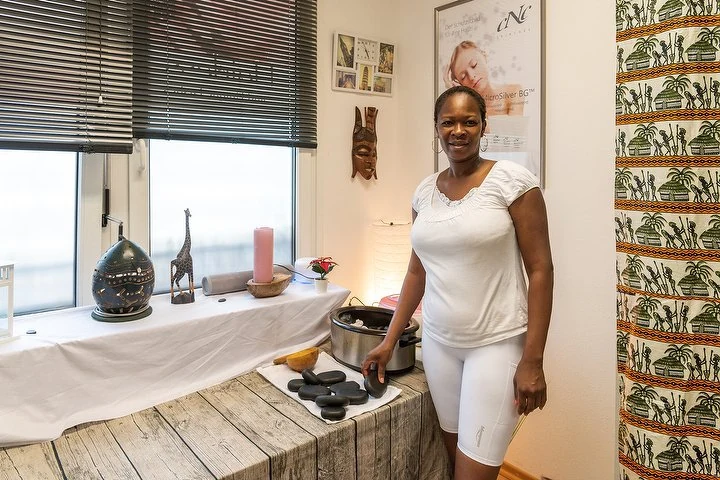 Afrikanische Massage bei Samabaöle