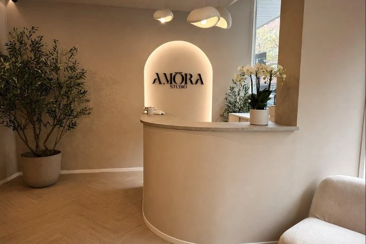 AMŌRA Studio