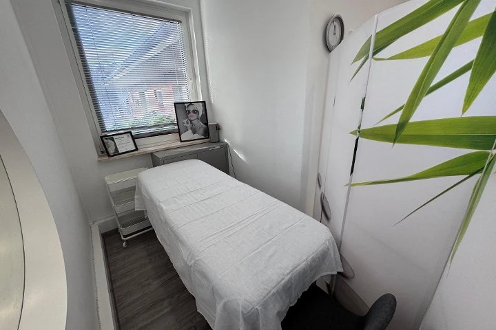 Antonenko Lesia Massage