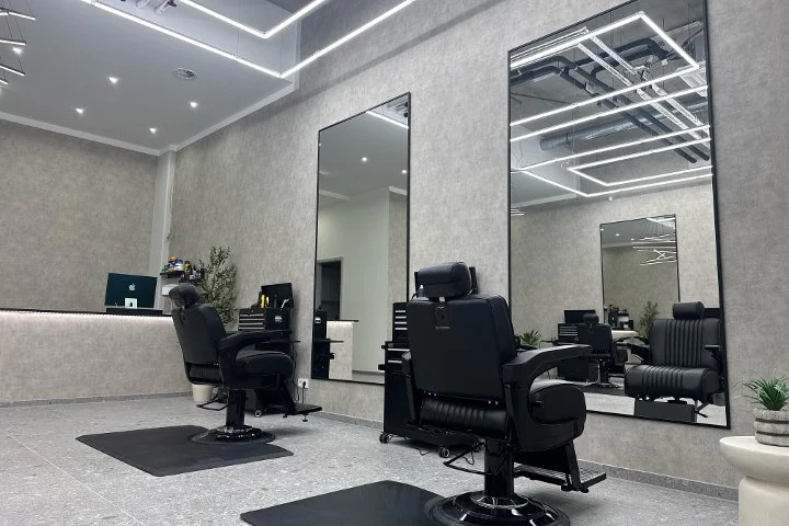BARBER AR