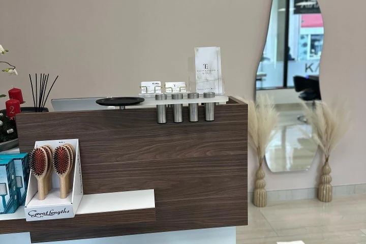 Beauty by Tuelay (Karia Friseursalon)