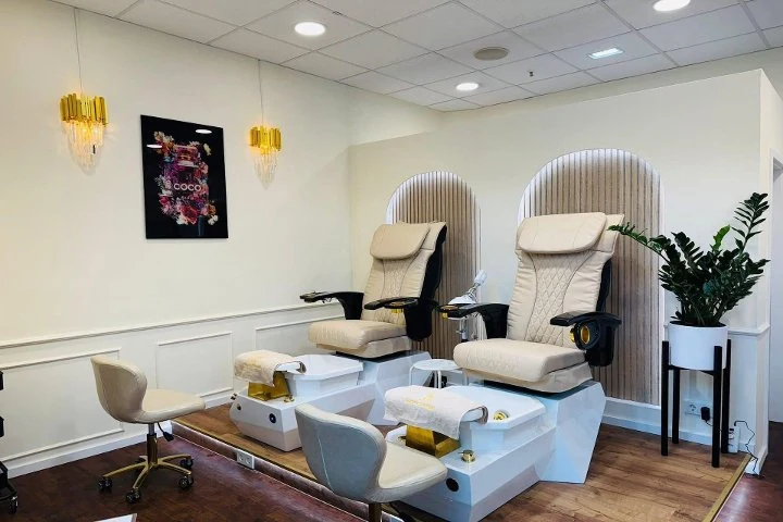 Beauty Lounge Nails & Lashes