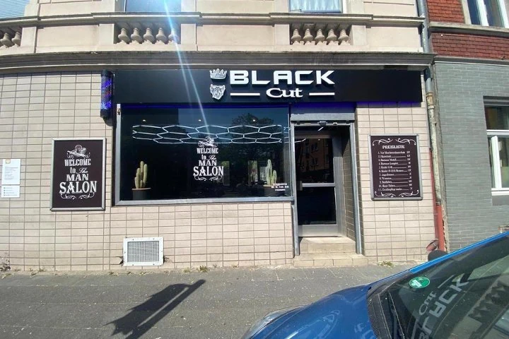 Black cut