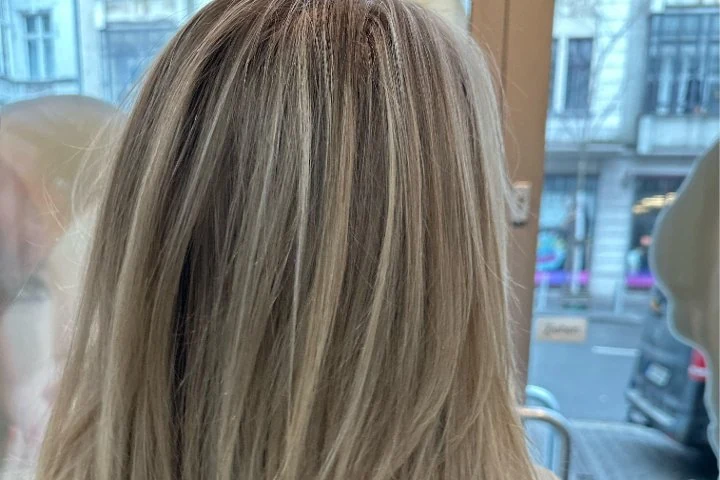 Friseur Edel (Keine Kartenzahlung möglich)