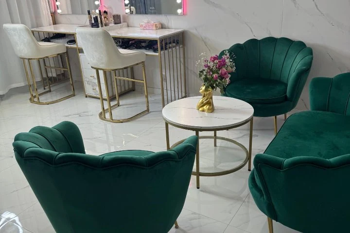 Glamour Beauty Studio