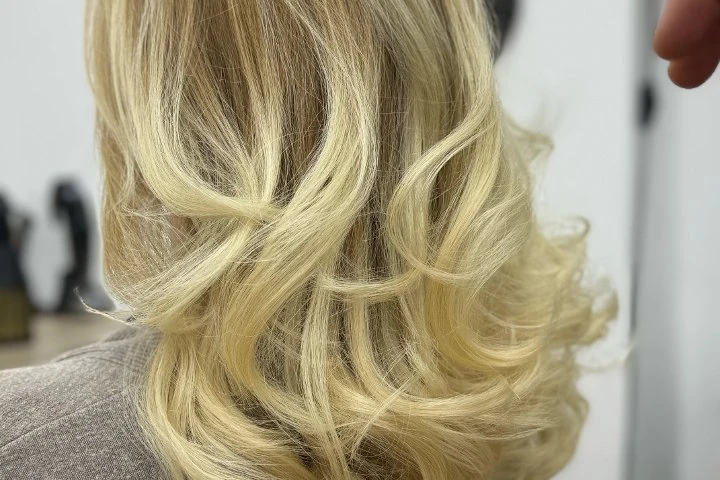 H4 Friseur salon