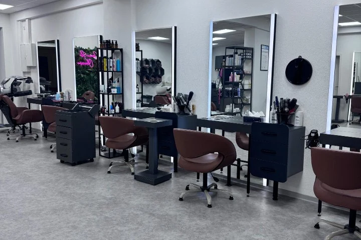 Hair Beauty Lounge by Nilay
