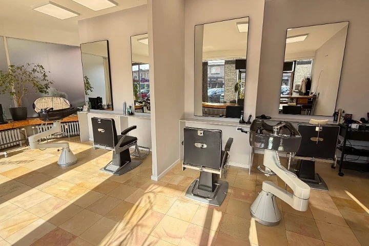 Hairstudio Deniz Karl