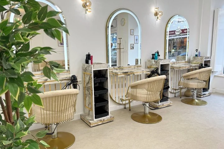 Ivy Salon