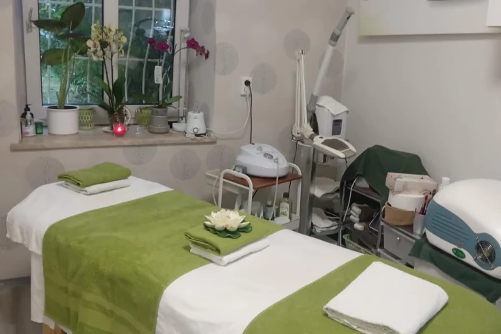 Kaktus Wellness Massage Studio
