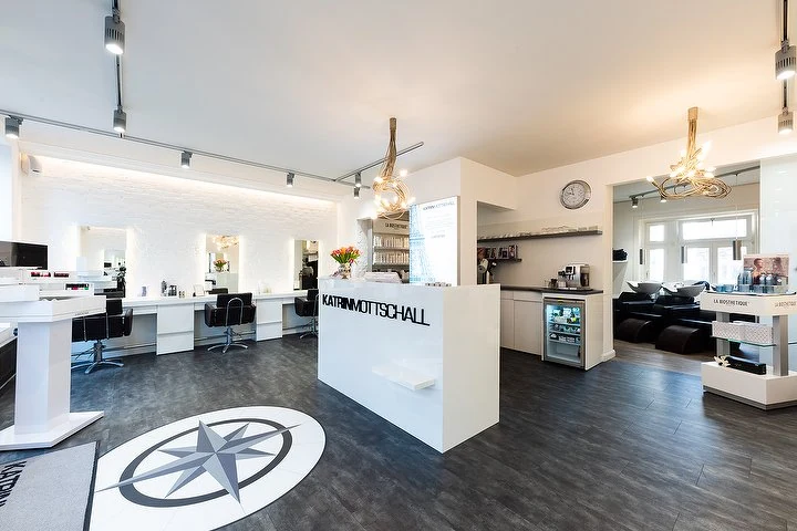 Katrin Mottschall - Mühlenkamp La Biosthétique Salon