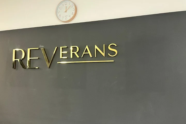 Kosmetikstudio Reverans