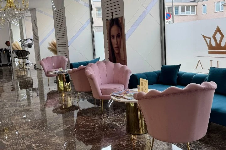 Laila Hair & Beauty Palace