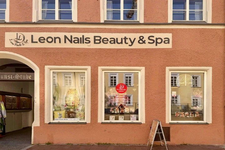 Leon Nails Beauty & Spa