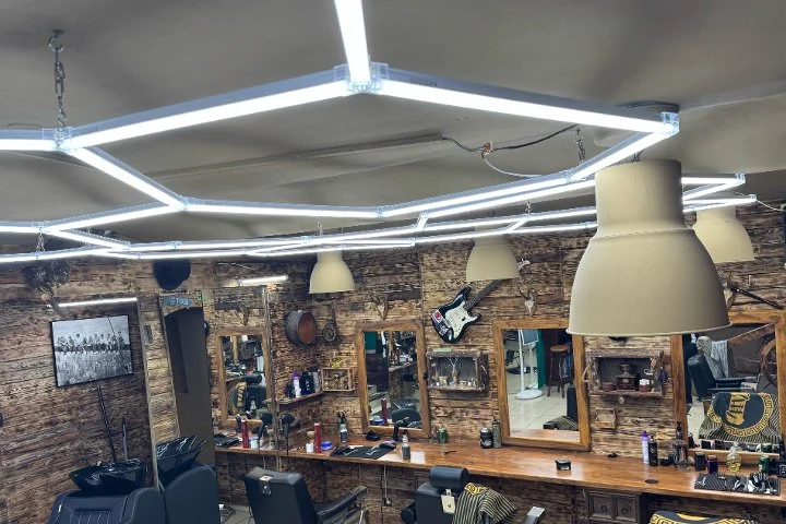 Lord 344 Barbershop - Köln