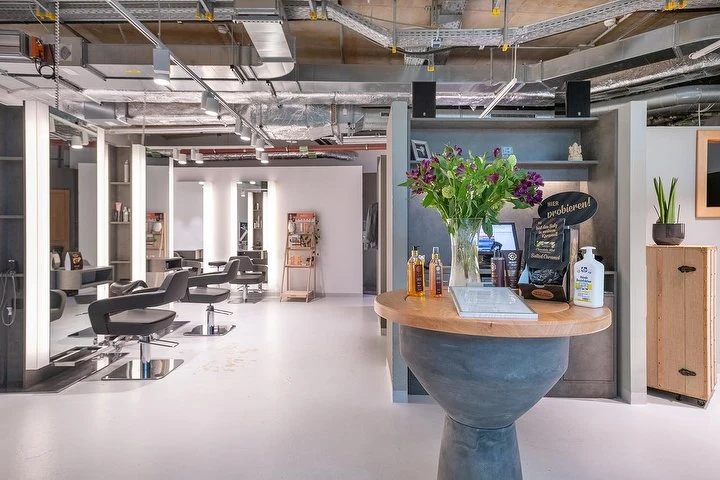 Mayfair Hairfashions bei Taher Hairstylist