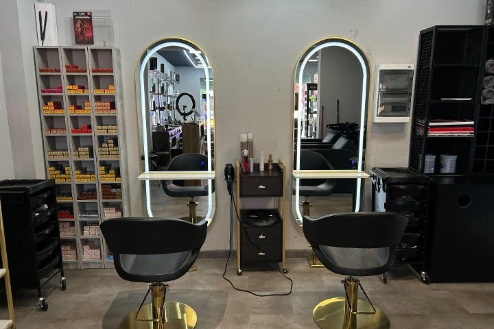 Moderne Sharp Shear