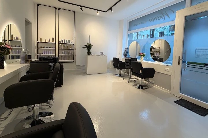 Nesrin Hair Master