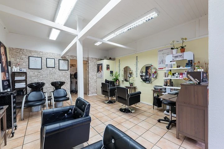 Pixi Hair Cut