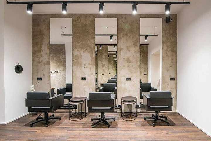 Salon Edmir Rugova