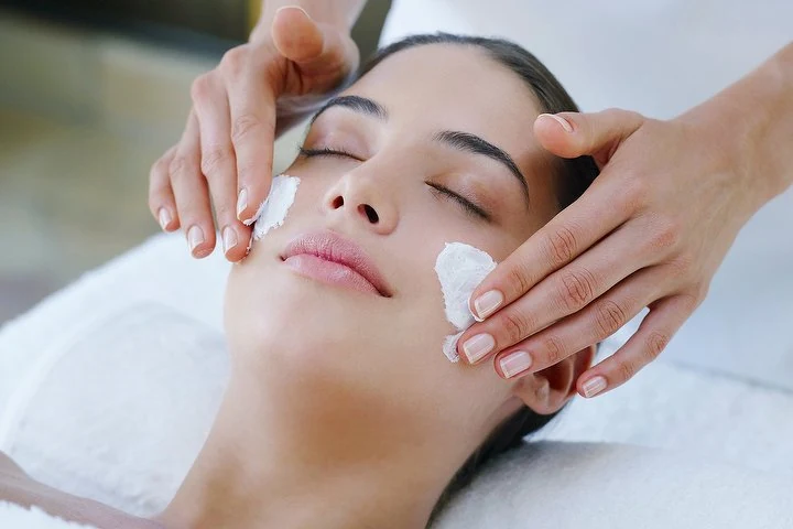 Schuback Parfümerie Kosmetik Studio und Beauty Station Bremerhaven Georgstraße