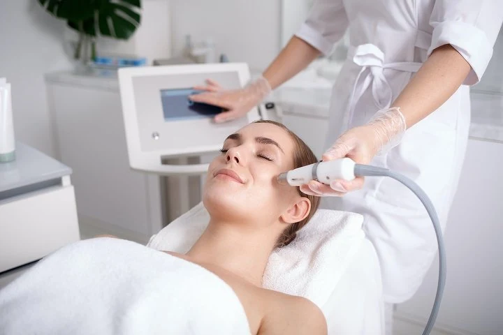 Schuback Parfümerie Kosmetik Studio und Beauty Station Eckernförde