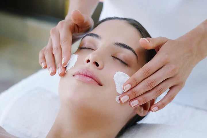 Schuback Parfümerie Kosmetik Studio und Beauty Station Oldenburg