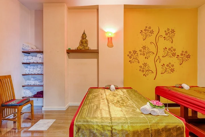 Thansinee Thai Wellness - Düsseldorf Mitte