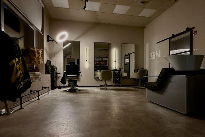 Zen Haar Studio